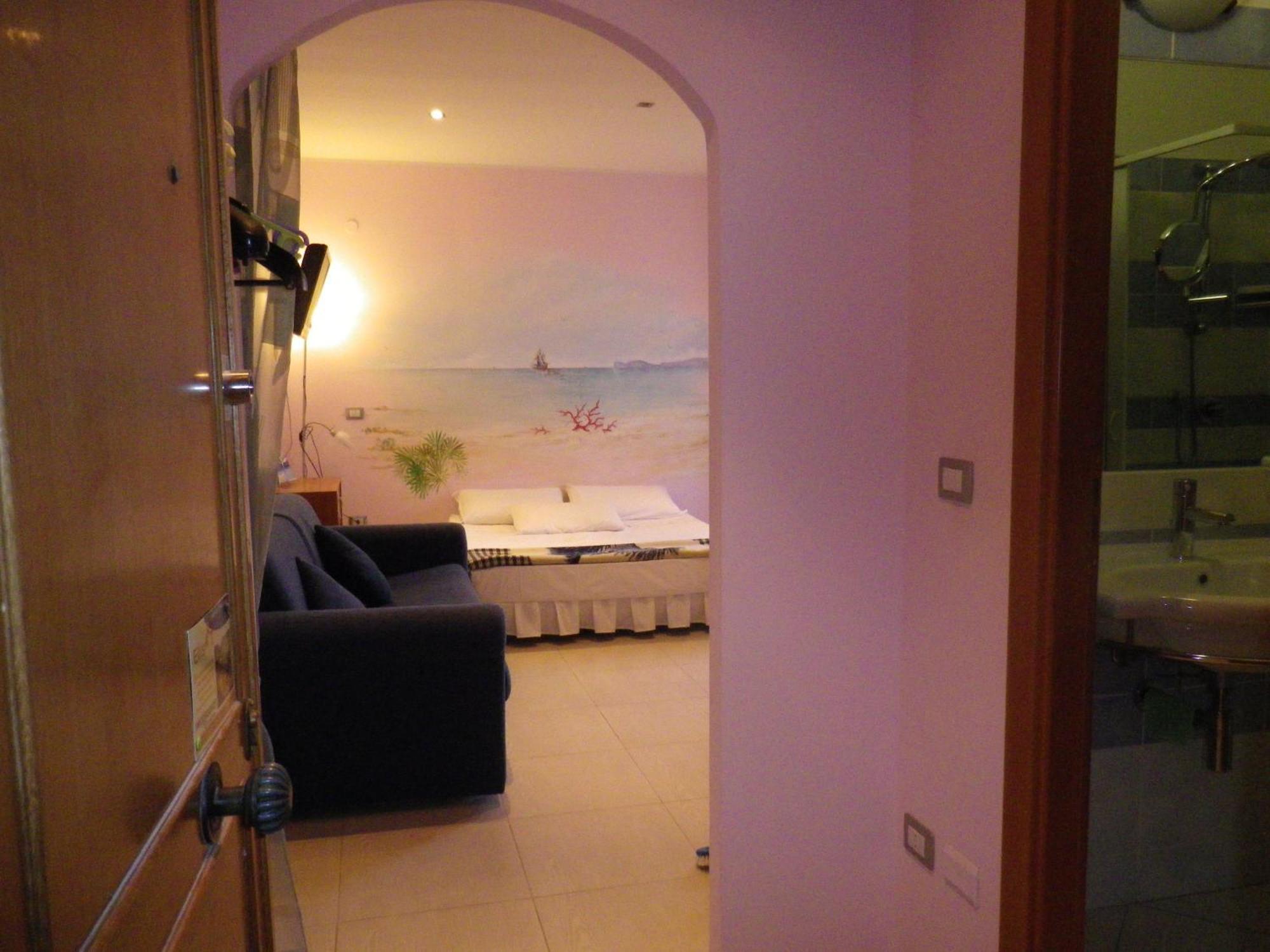 Elisart Guest House Альгеро Екстер'єр фото