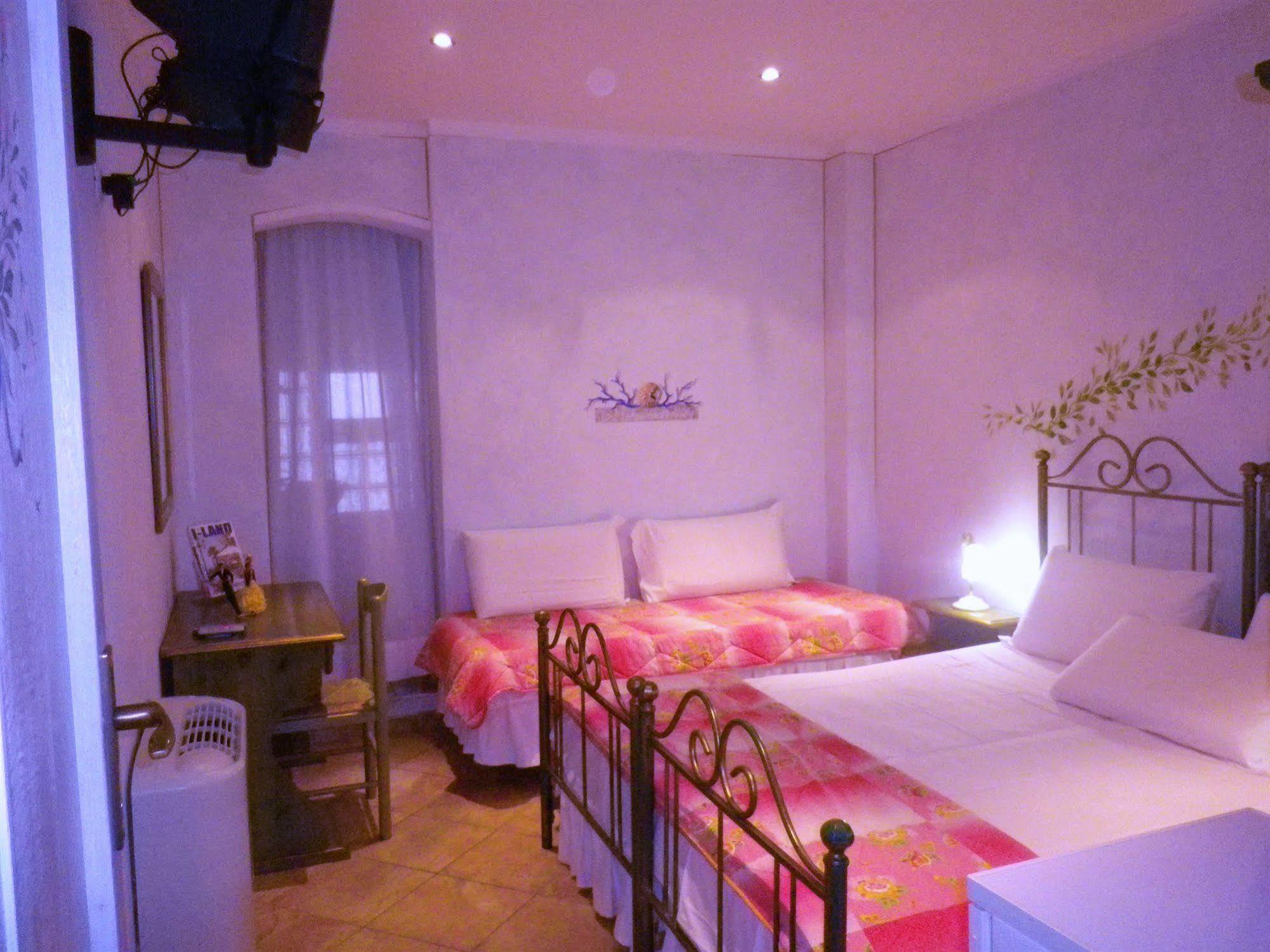 Elisart Guest House Альгеро Екстер'єр фото