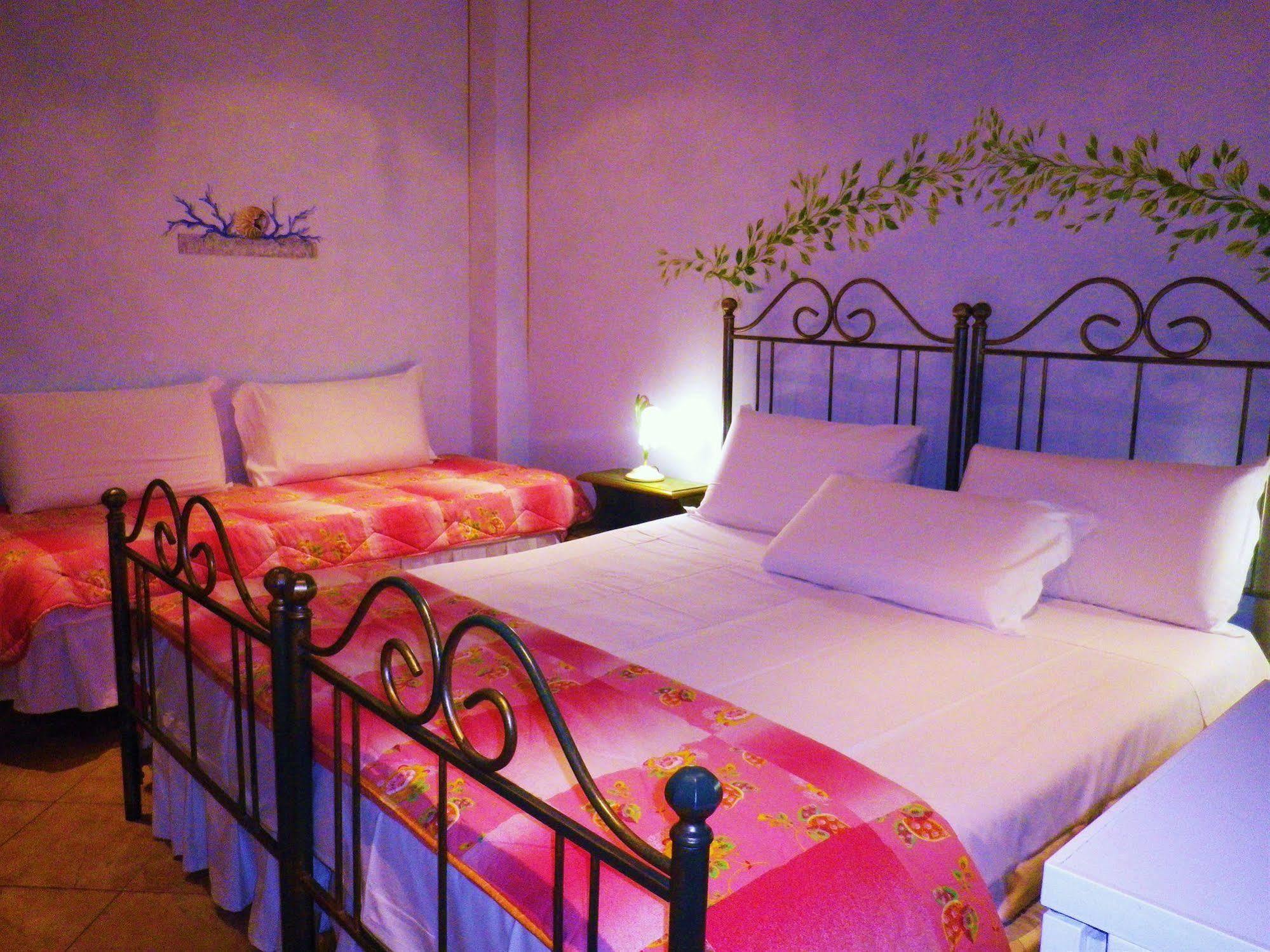 Elisart Guest House Альгеро Екстер'єр фото